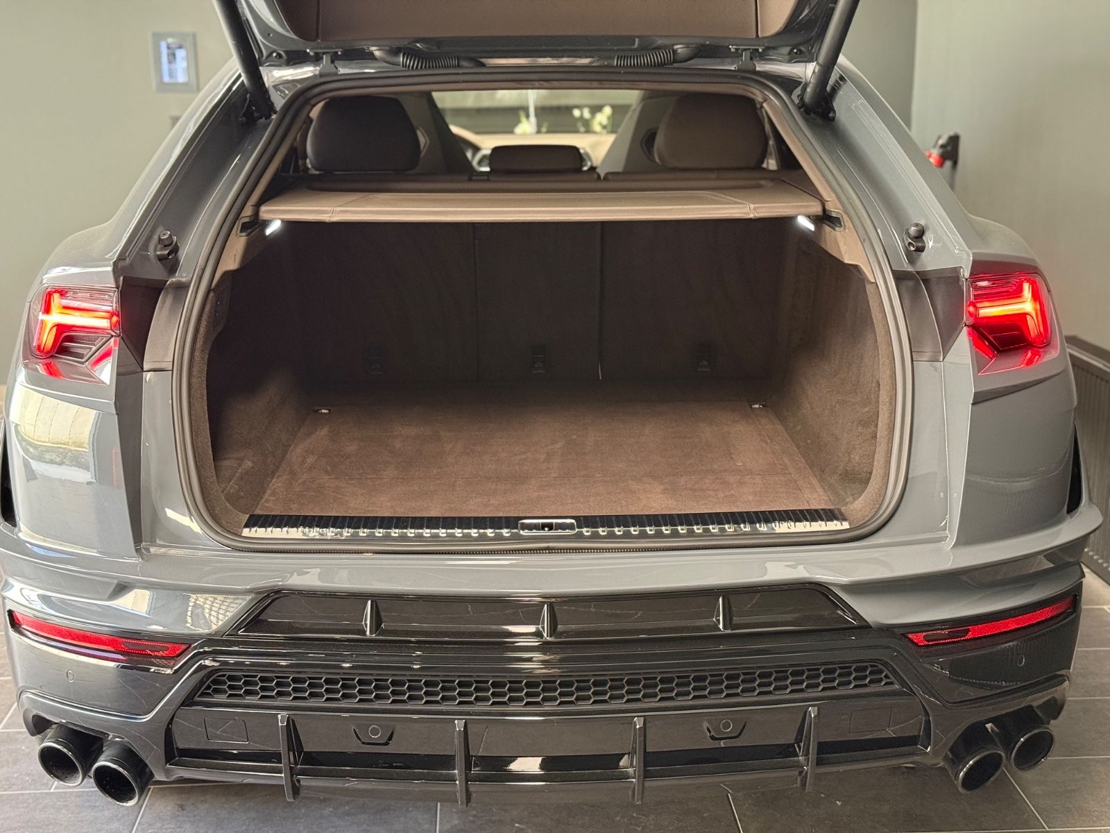 Lamborghini Urus S Grigio Telesto B&O Panorama Night-Vision foto 15