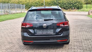 Volkswagen Passat Variant - 9