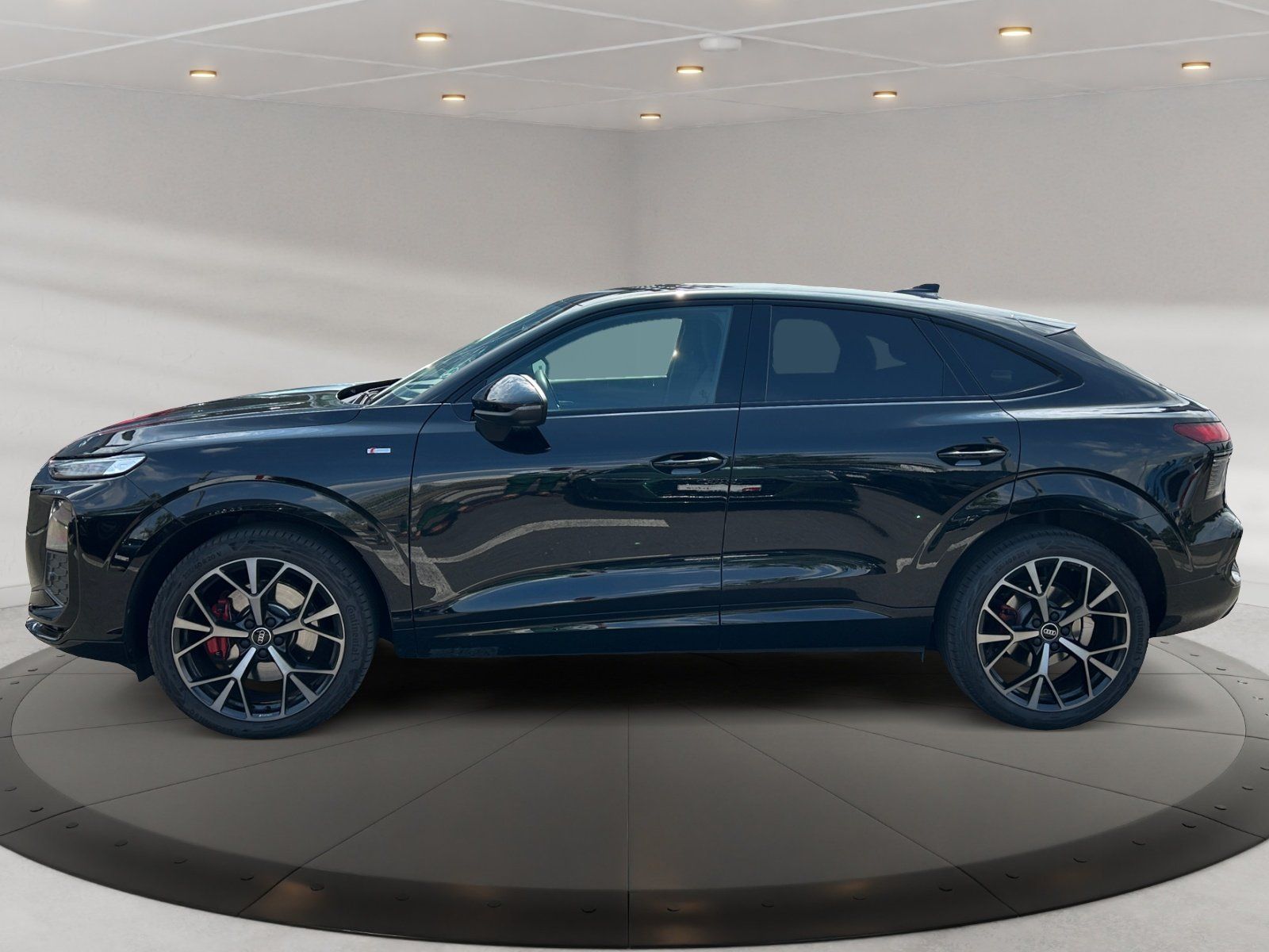 Audi Q3 Sportback TFSI quattro S tronic S Line,matrix imagem 3
