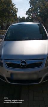 Opel zafira - Opel Zafira aus 2005 mit Diesel-Antrieb