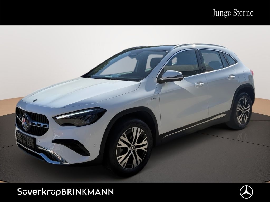 MERCEDES-BENZ GLA 250 e PROGRESSIVE AHK KAMERA PANO SPUR PDC