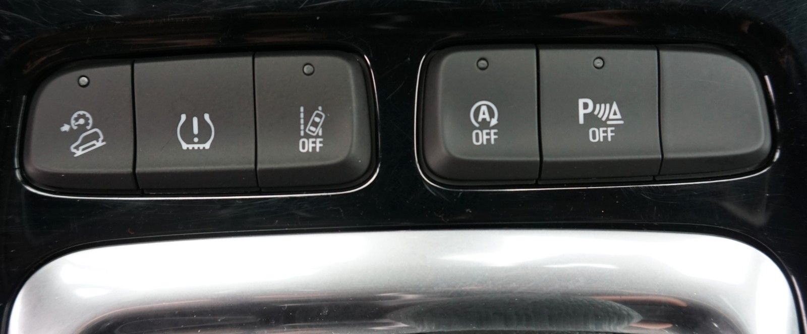 Fahrzeugabbildung Opel Crossland (X) Ultimate, Head Up, Navi, Leder