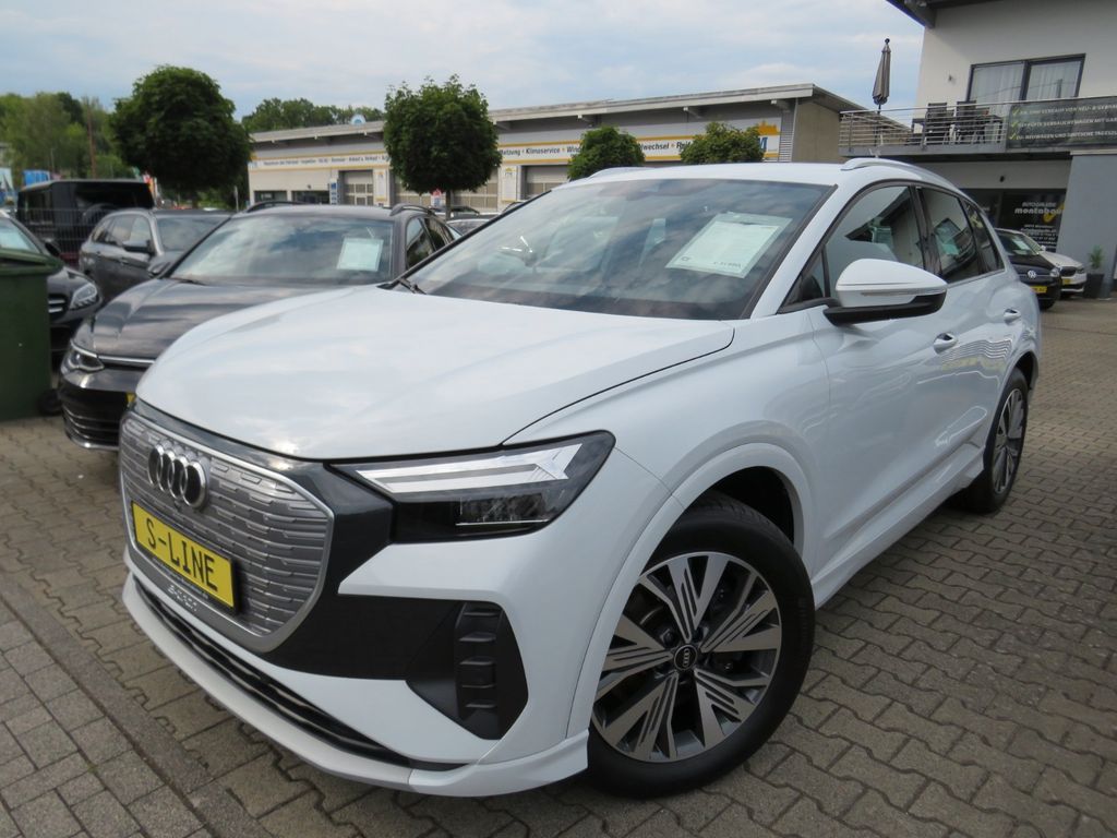Image of Audi Q4 e-tron