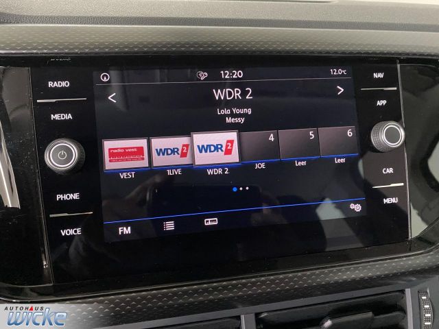 T-Cross 1.0 TSI Life NAVI KLIMA AHK LM FELGEN