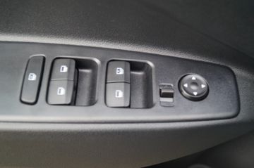 Hyundai i10 1.0 AUT.-NAVI-KLIMA-KAMERA-PDC-TEMPOMAT-