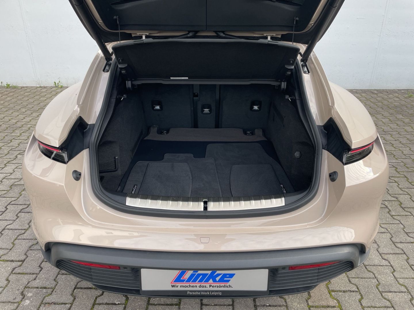 Taycan Sport Turismo Plus Approved/Pano/Bose/Air