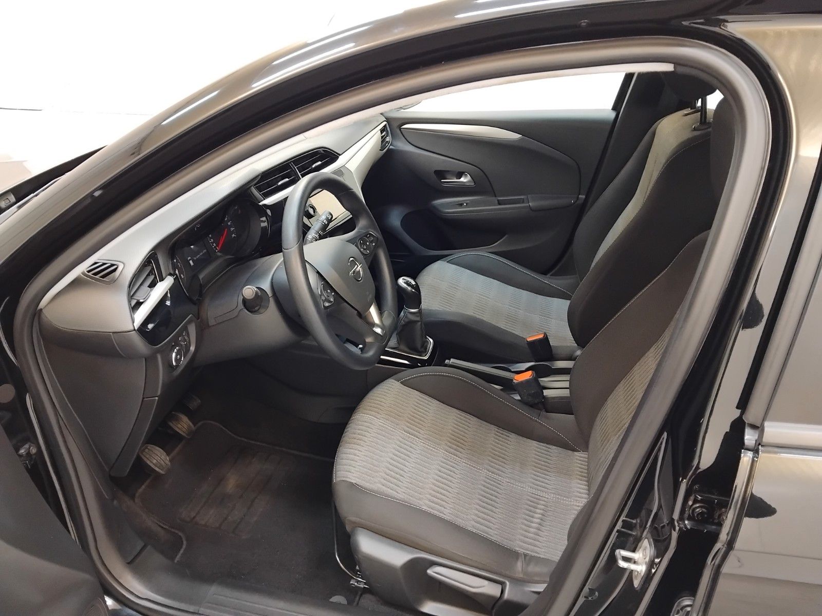 Opel Corsa (02/2022, Benzin)