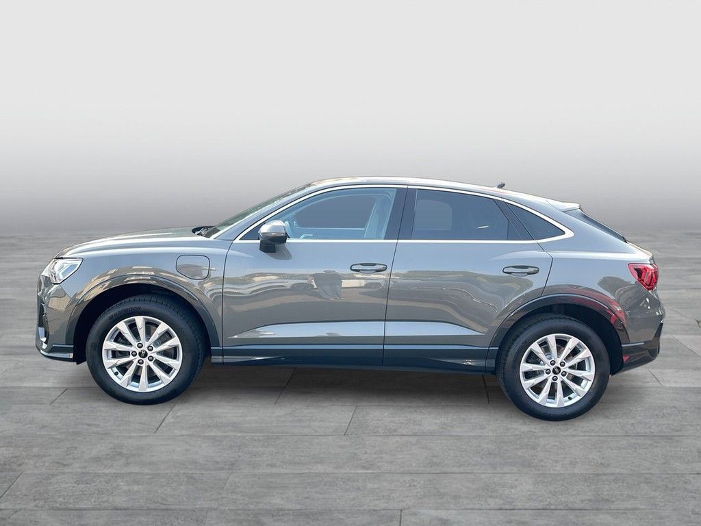 Audi Q3 Sportback 45 TFSI e Navi AHK ACC SHZ PDC 18 foto 3