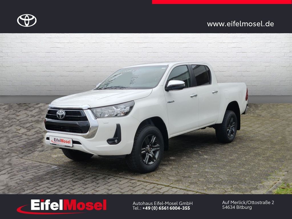 Toyota Hilux Double Cab 2.4 D-4D Comfort Navi 4x4 /4x4/