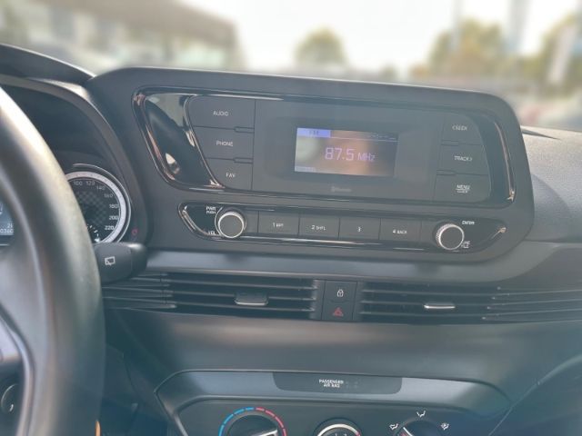 Fahrzeugabbildung Hyundai BAYON Pure 2WD Apple CarPlay Android Auto DAB Sp