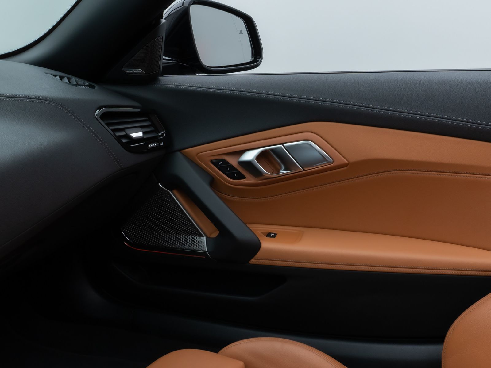 Fahrzeugabbildung BMW Z4 M40i Kamera HUD DAB H/K Lenkrhz Komfort Alarm