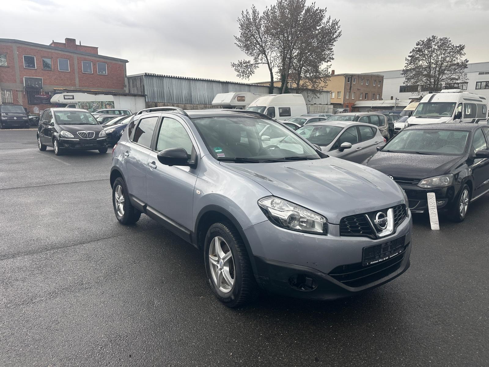 Nissan Qashqai 360 KAMERA