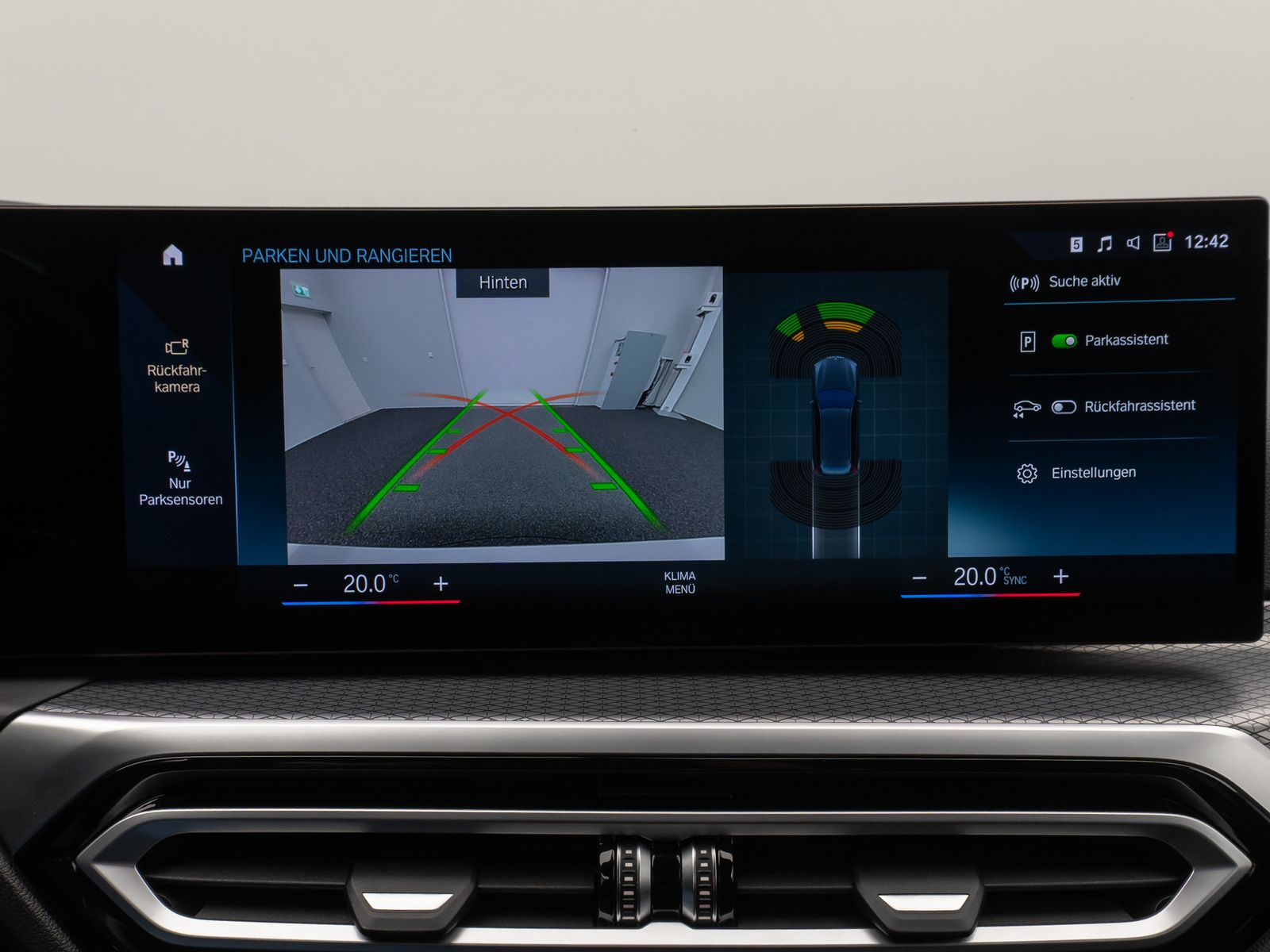 Fahrzeugabbildung BMW 330e xD M Sport Kamera DAB HUD Lenkradheizung