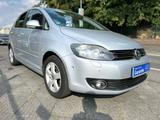 Volkswagen Golf Plus VI Team BMT Voll Garantie 42000km - mit Benzin-Antrieb: Silber, Limousine, Garantie