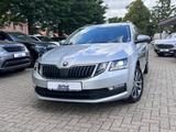 Skoda Octavia Combi Drive*LED*PDC*SHZ*SCHECKHEFT*TOP* - Skoda Octavia mit Diesel-Antrieb: Drive