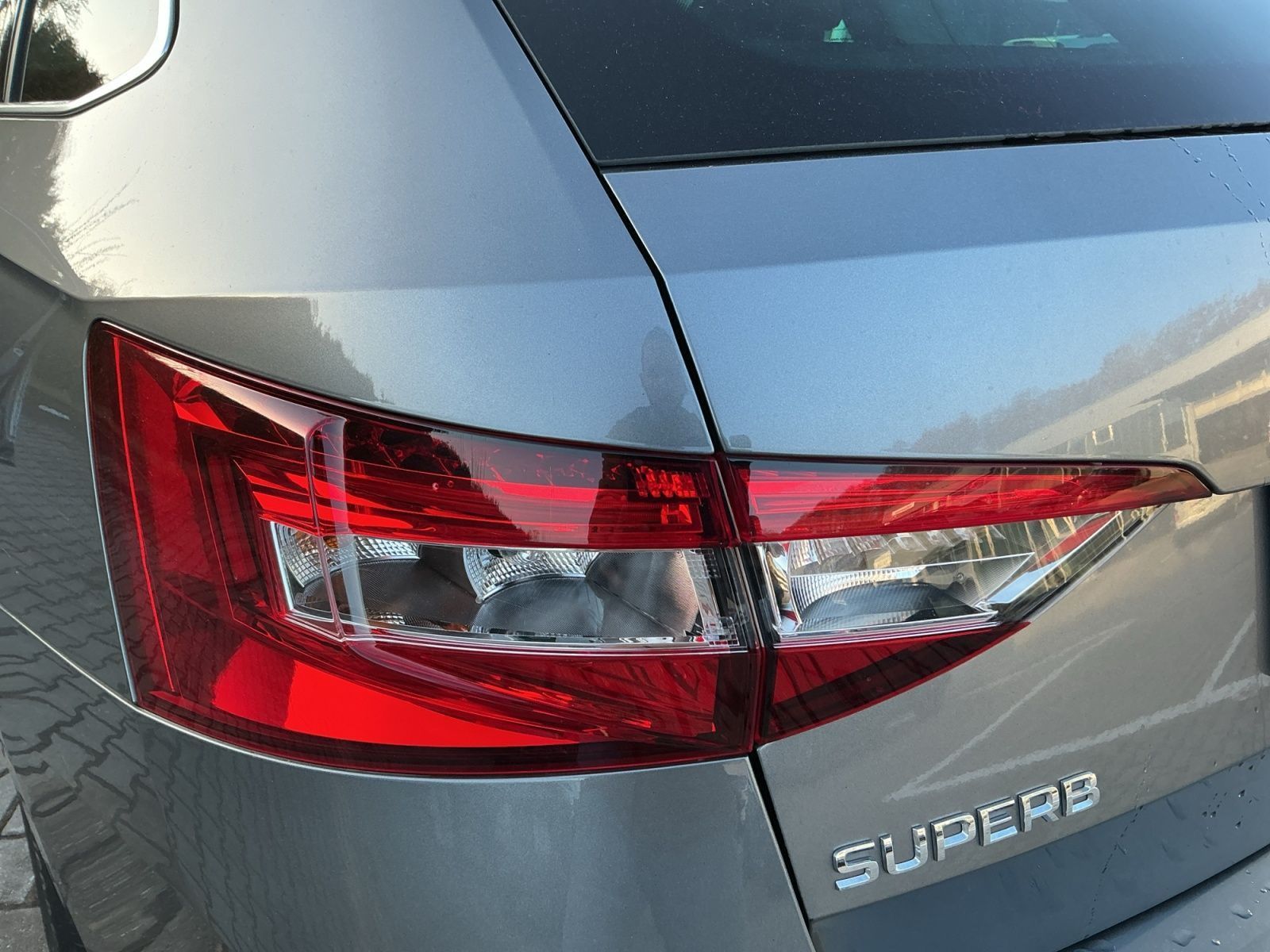 Skoda Superb - Bild 18
