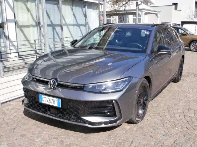 Volkswagen Passat Variant 2.0 TDI SCR DSG R-Line