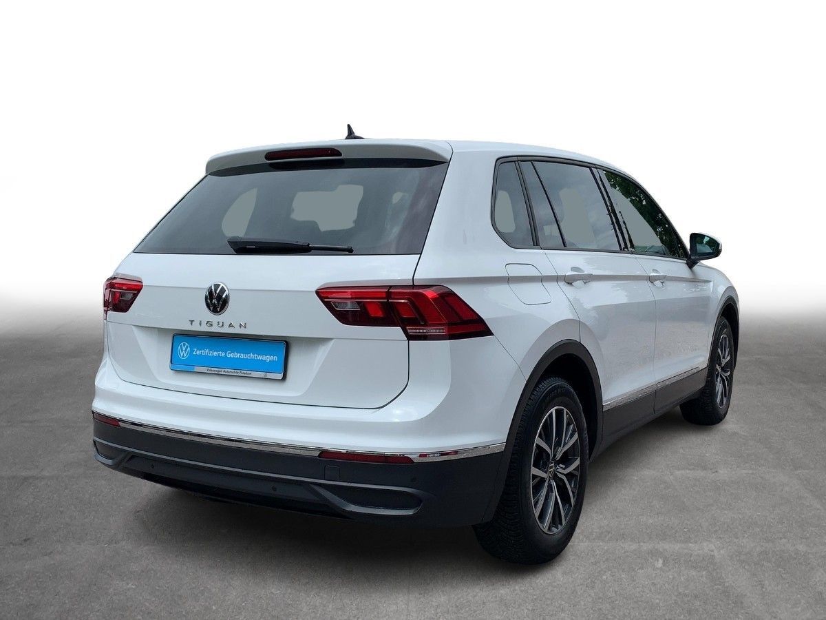 Volkswagen Tiguan 1.5 TSI Klima LED App PDC foto 5