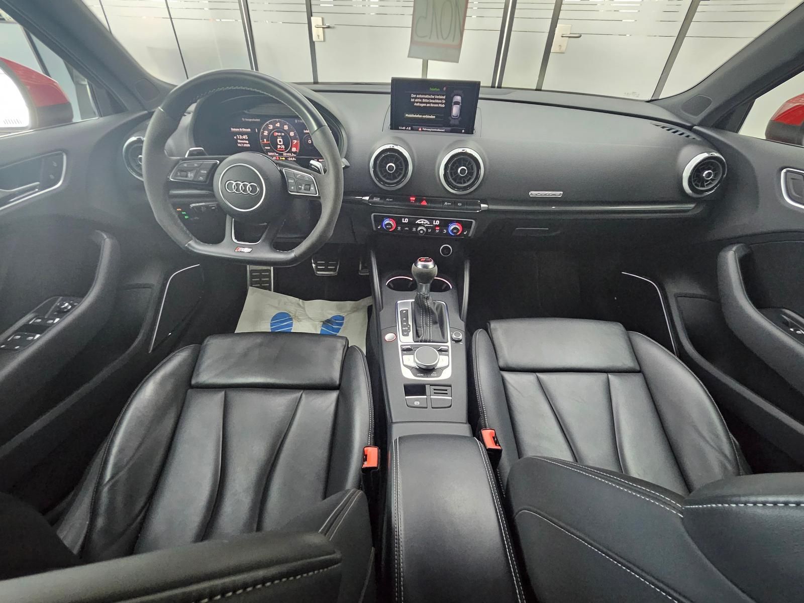 Audi RS3 2.5 TFSI quattro, foto 20