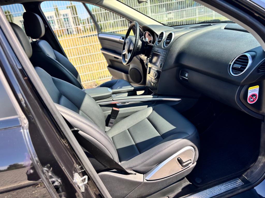 Mercedes-Benz ML 300