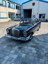 Mercedes-Benz Mercedes Benz 220 SE b (W111) Oldtimer - Mercedes-Benz: Limousine, W111