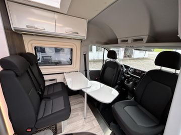 Westfalia Sven Hedin ACC LED AHK Markise Fußbodenheizung