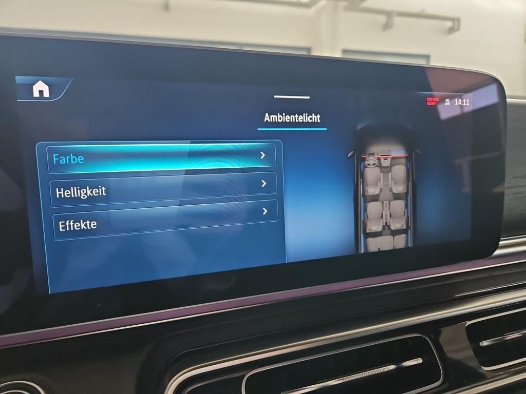 Fahrzeugabbildung Mercedes-Benz V 300 AVG extralang 8 Sitze STHZ ele.ST AMGFront