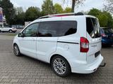 Ford Tourneo Courier Titanium - Ford Tourneo aus 2015