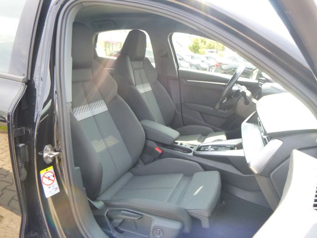 Fahrzeugabbildung Audi A3 Limo 30 TDI >AUT/NAVI/Sitzheiz/PDC<