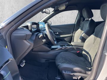 Peugeot 2008 GT HYBRID 145 e-DSC6 AWR*ACC*NAVI*360°