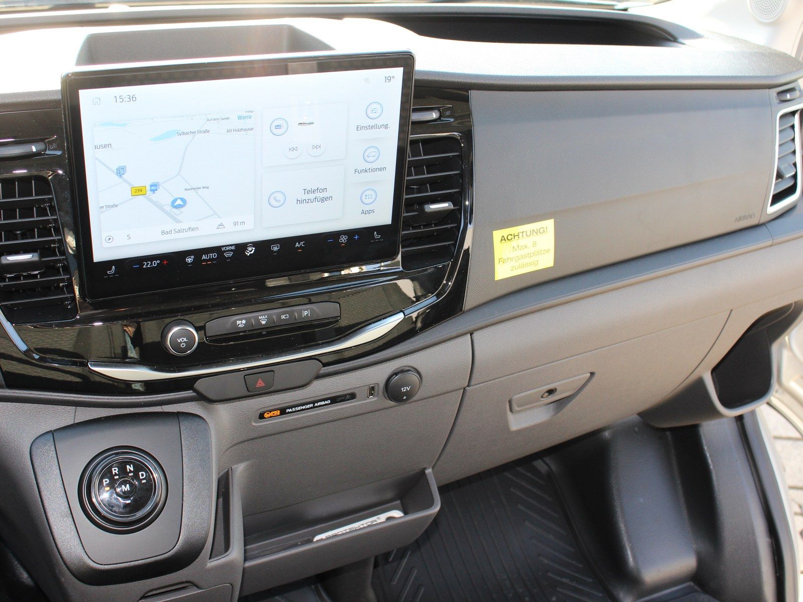 Fahrzeugabbildung Ford Transit 350 L3 Trend -Rollstuhlfahrzeug-