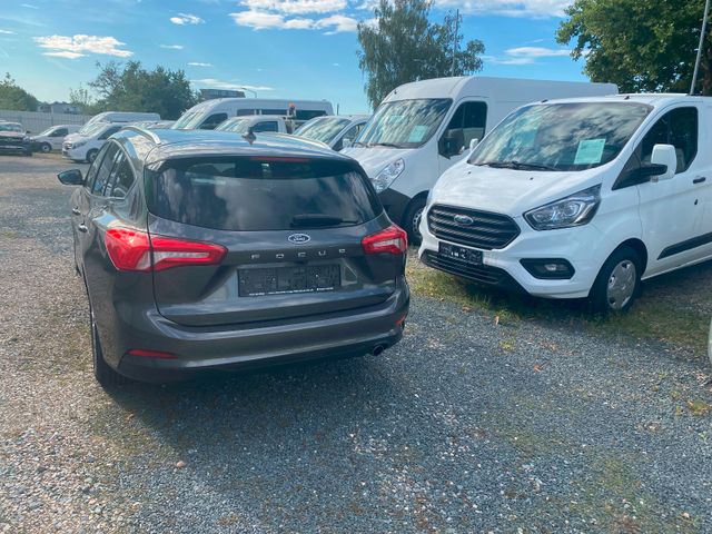 Ford FORDFocusTurnier1.5EcoBlueS&S,TITANIUM,Automatic