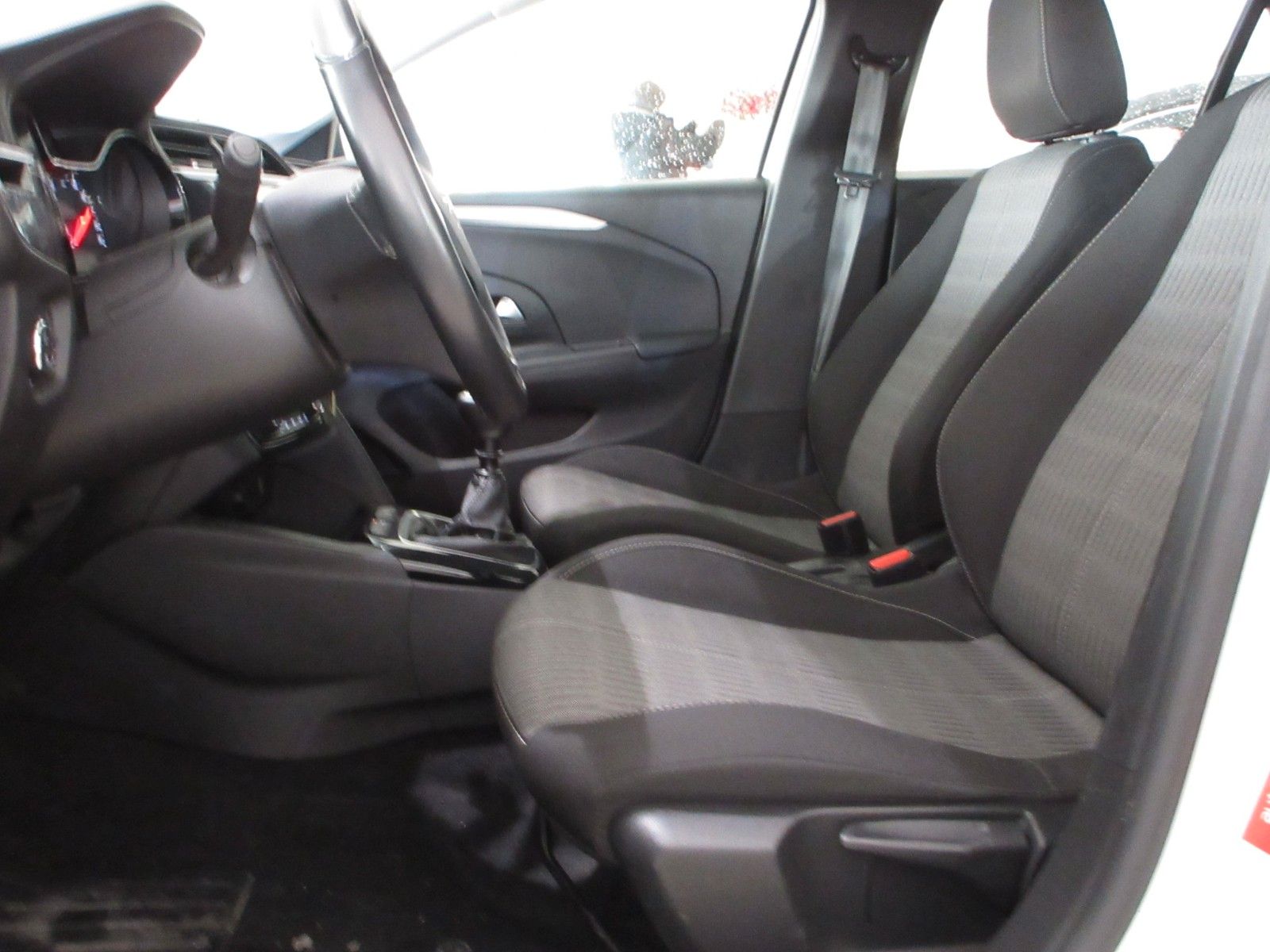 Fahrzeugabbildung Opel Corsa F Edition 1.2T  NAVI/PDC/ALU/MULTIMEDIA