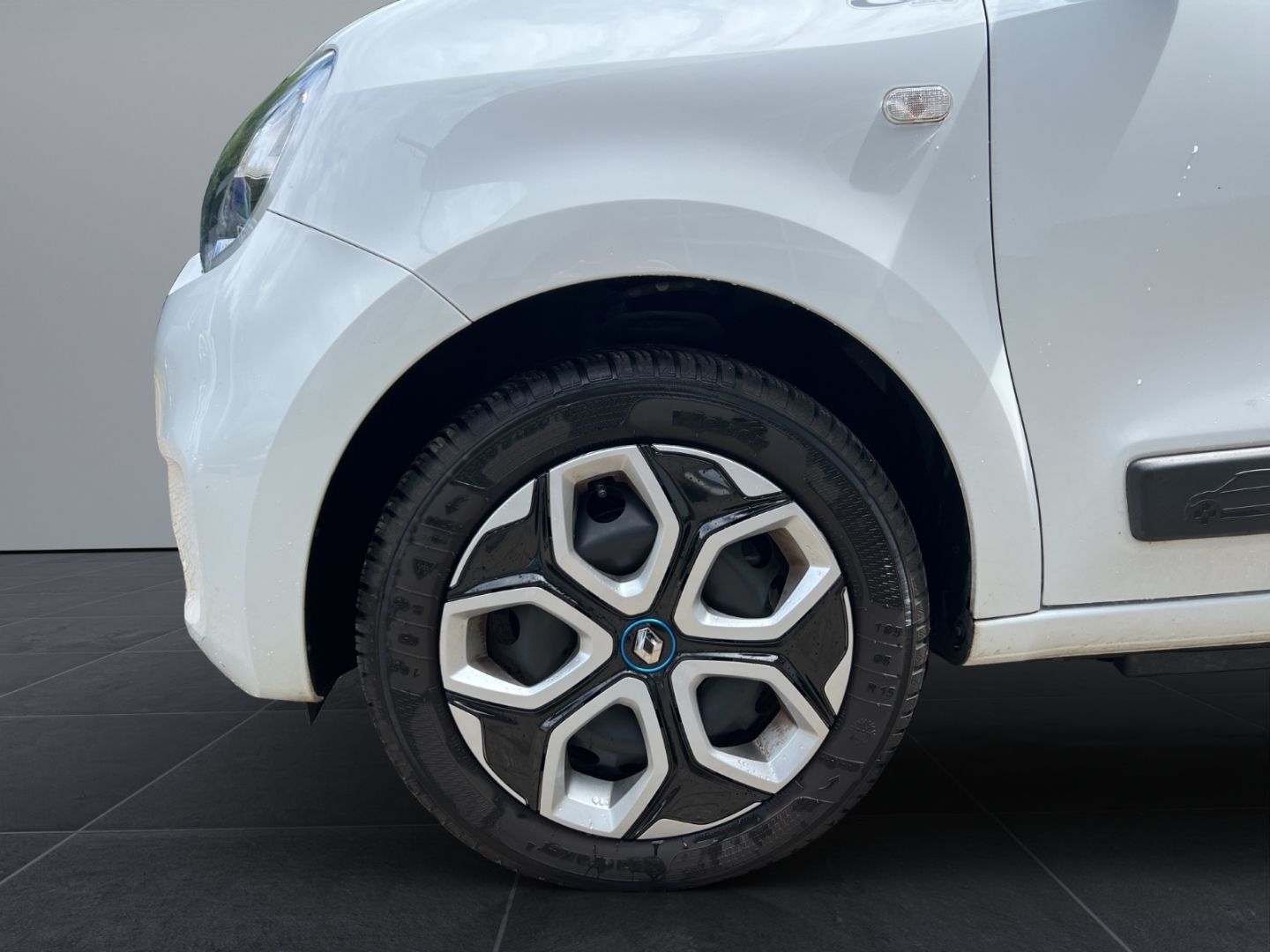 Fahrzeugabbildung Renault Twingo Zen Electric 22kWh Batteriekauf Soundsyst