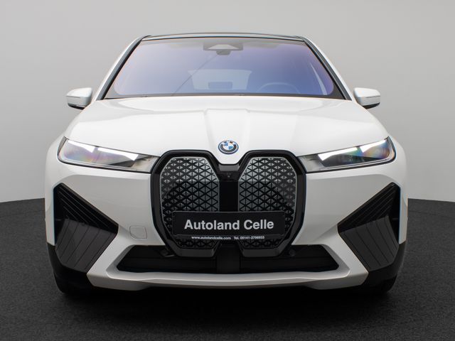 Foto Nummer 2: BMW iX