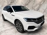 Volkswagen Touareg 3.0TDI R-Line/4M/LED/ACC/Spur/Navi/19" - VW Touareg Gebrauchtwagen in München