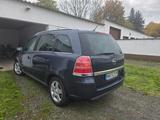 Opel Zafira 1.9 CDTI 150 PS 7 Sitze Automatik  PDC  - Opel Zafira: 150