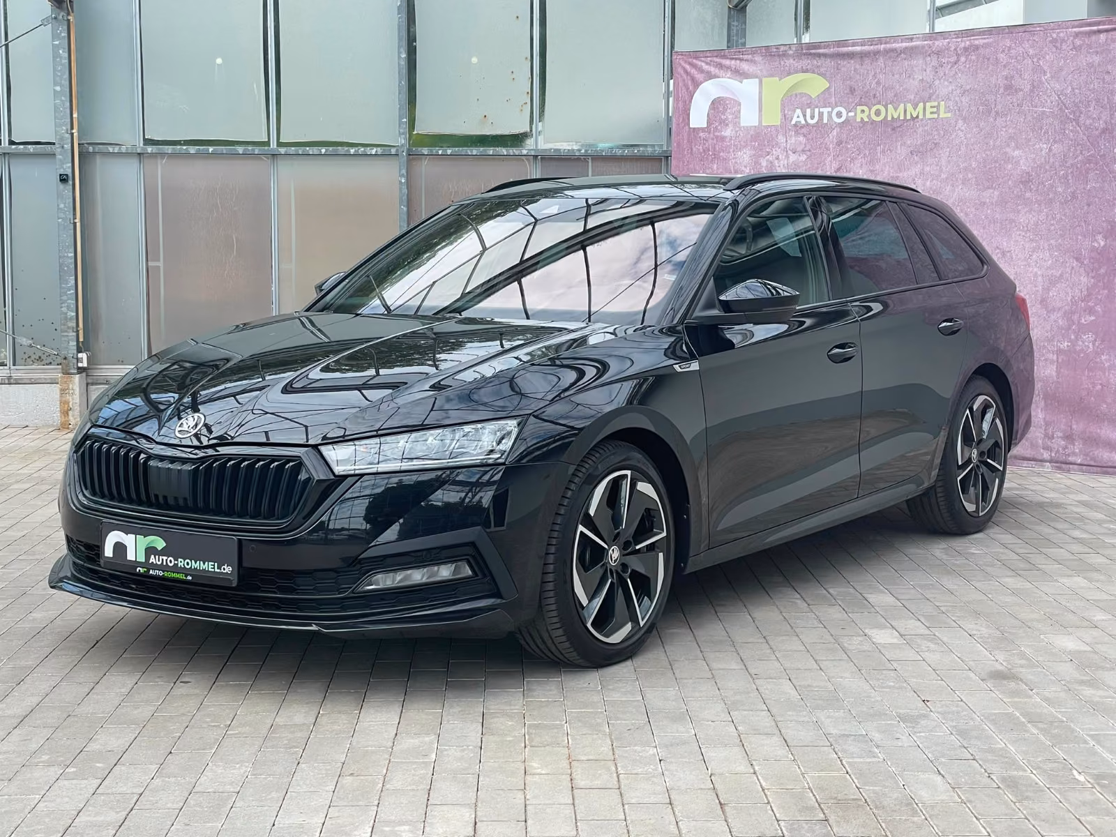 Skoda Octavia Co 2.0 TDI DSG Sportline Nav LED Assist