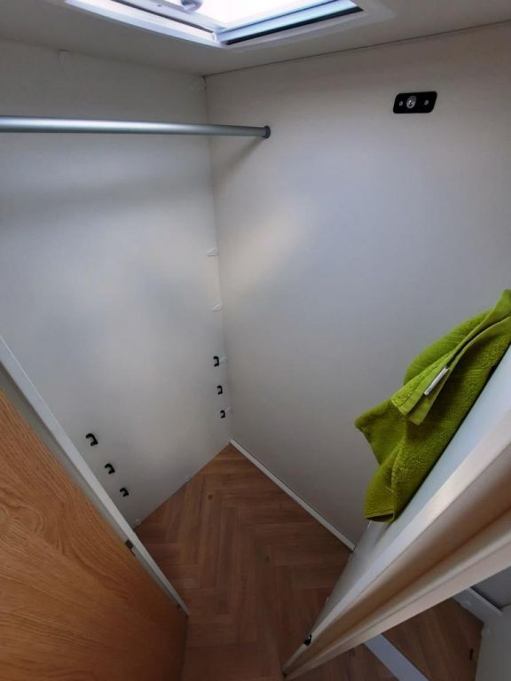 Fahrzeugabbildung LMC e:dero 470 K Verfüg./Neuheit/Mj. 26