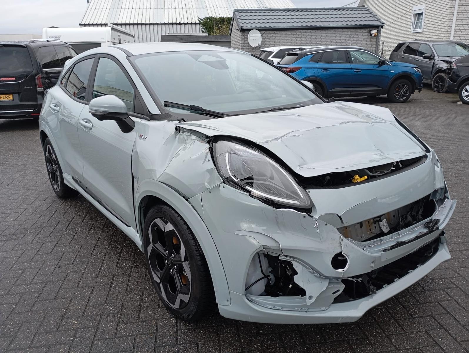 Ford Puma 1,0 EcoBoost Hybrid 92kW ST-Line X