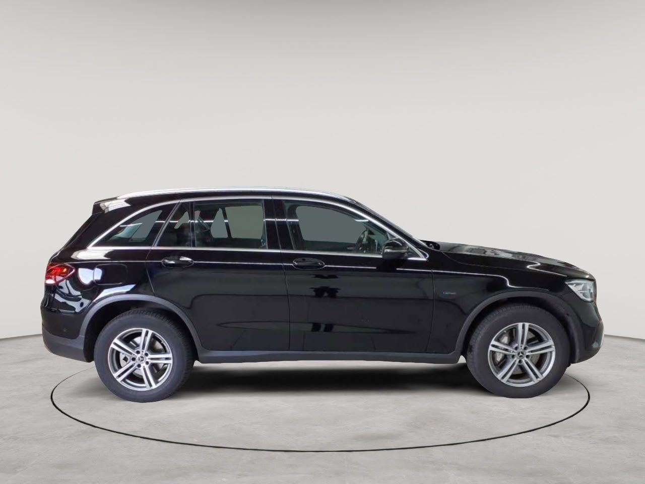 Mercedes-Benz GLC 300 e 4Matic 9G-TRONIC AHK BusiP imagem 3