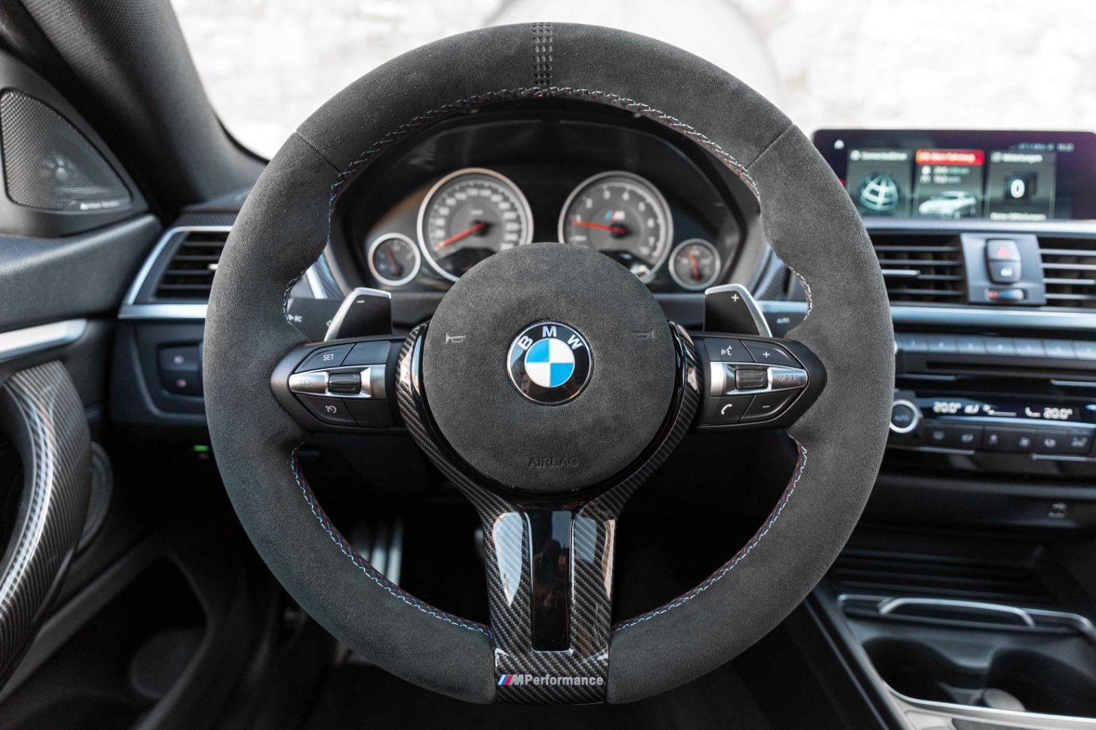 Fahrzeugabbildung BMW 440GC M-Performance H&K HUD LED KAM CARPLAY TOTW