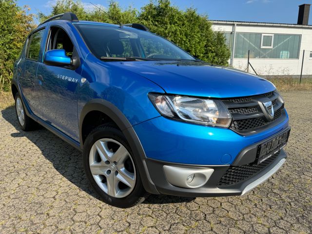 Dacia Sandero II Stepway °1.Hand °TÜV °Steuerkette NEU