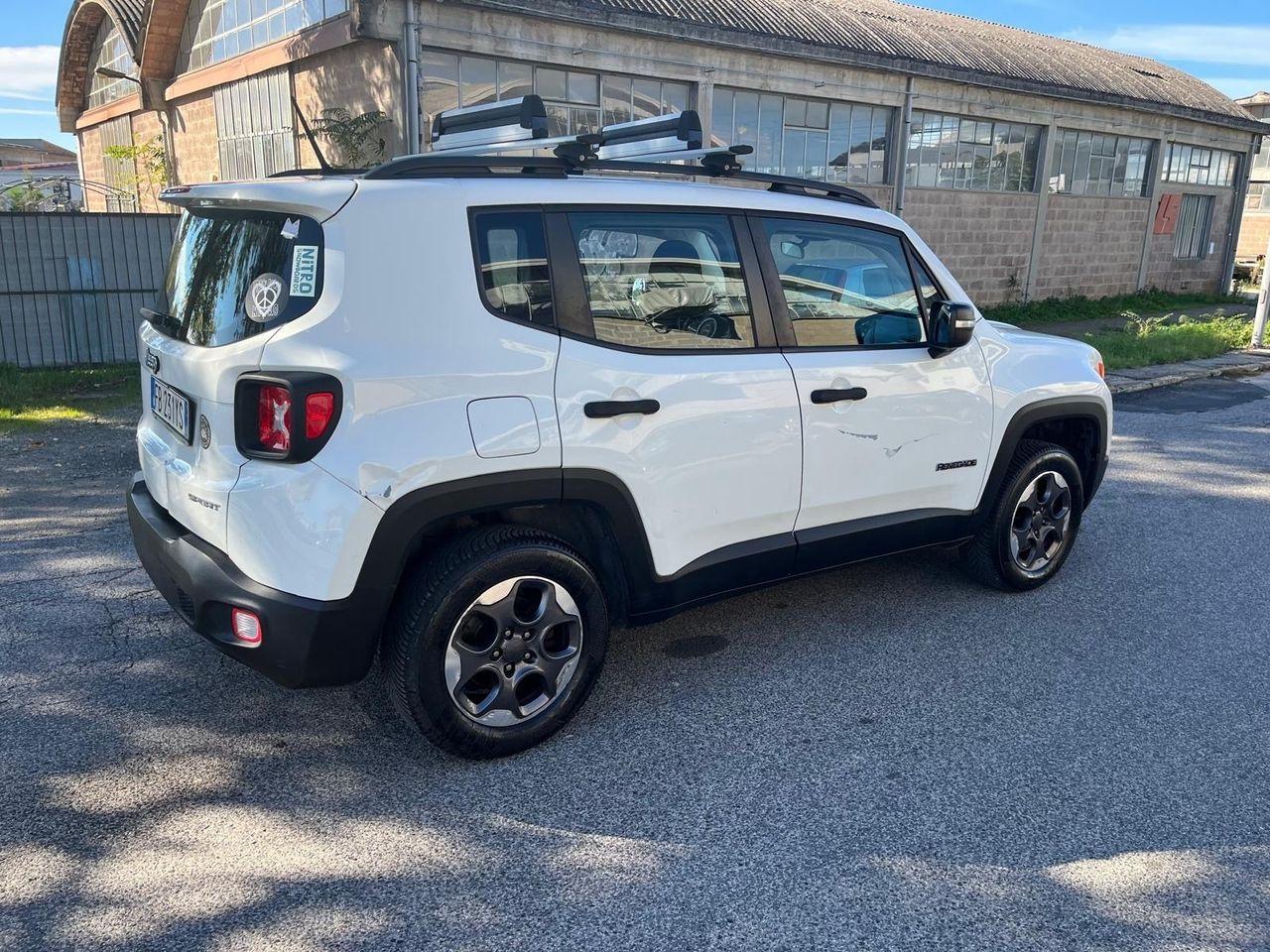 Jeep Renegade 2015 — photo 13