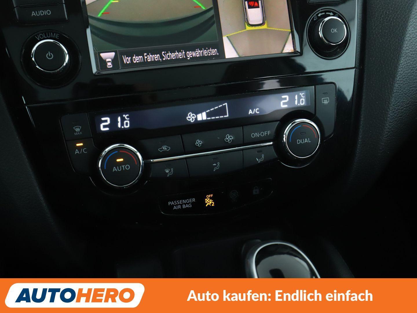 Nissan Qashqai 1.3 DIG-T Acenta Aut.*NAVI*TEMPO*CAM*PDC