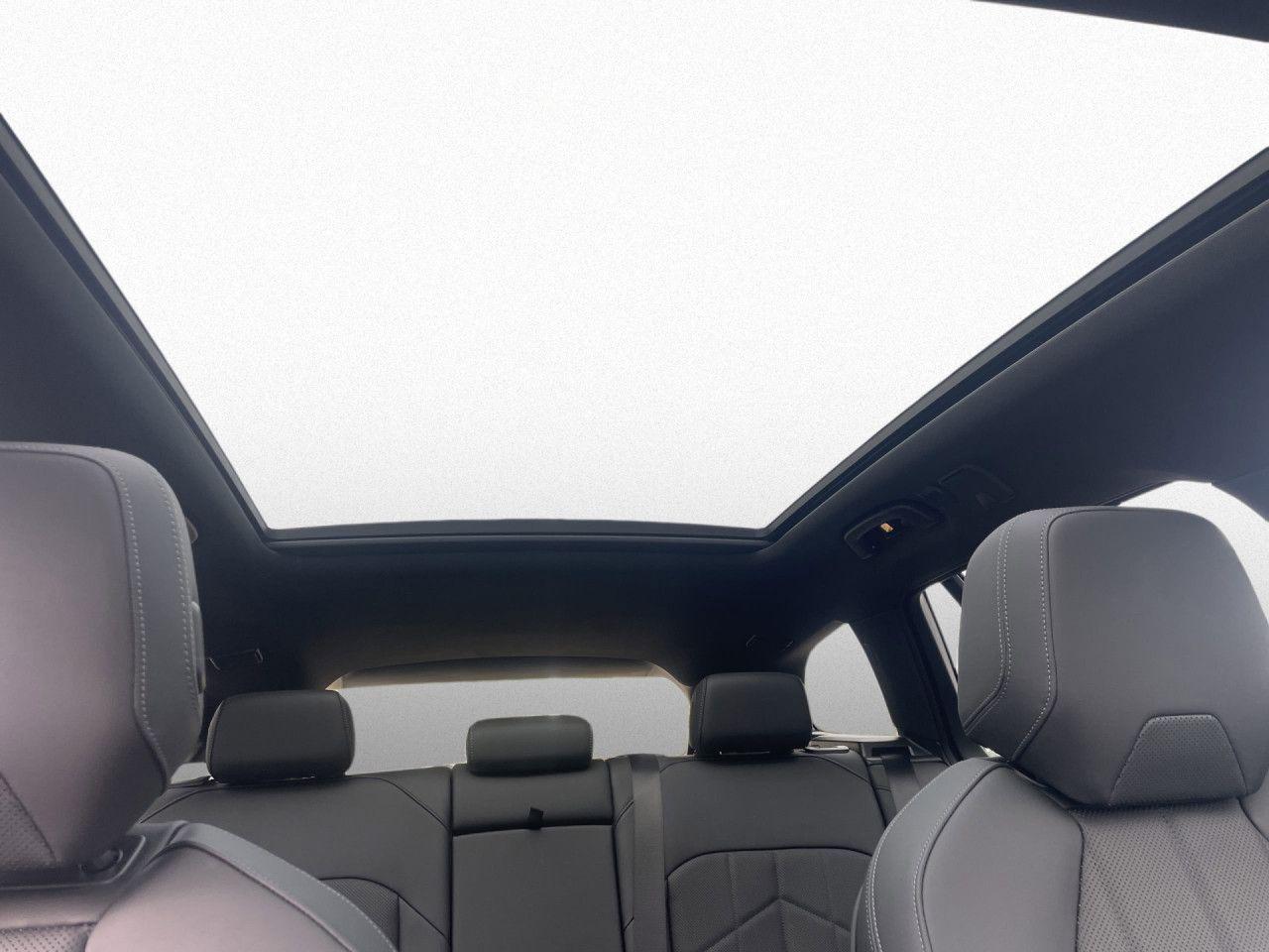 BMW 520i Tour M Sport Pano DAPro Pa+ HK Iconic Glow