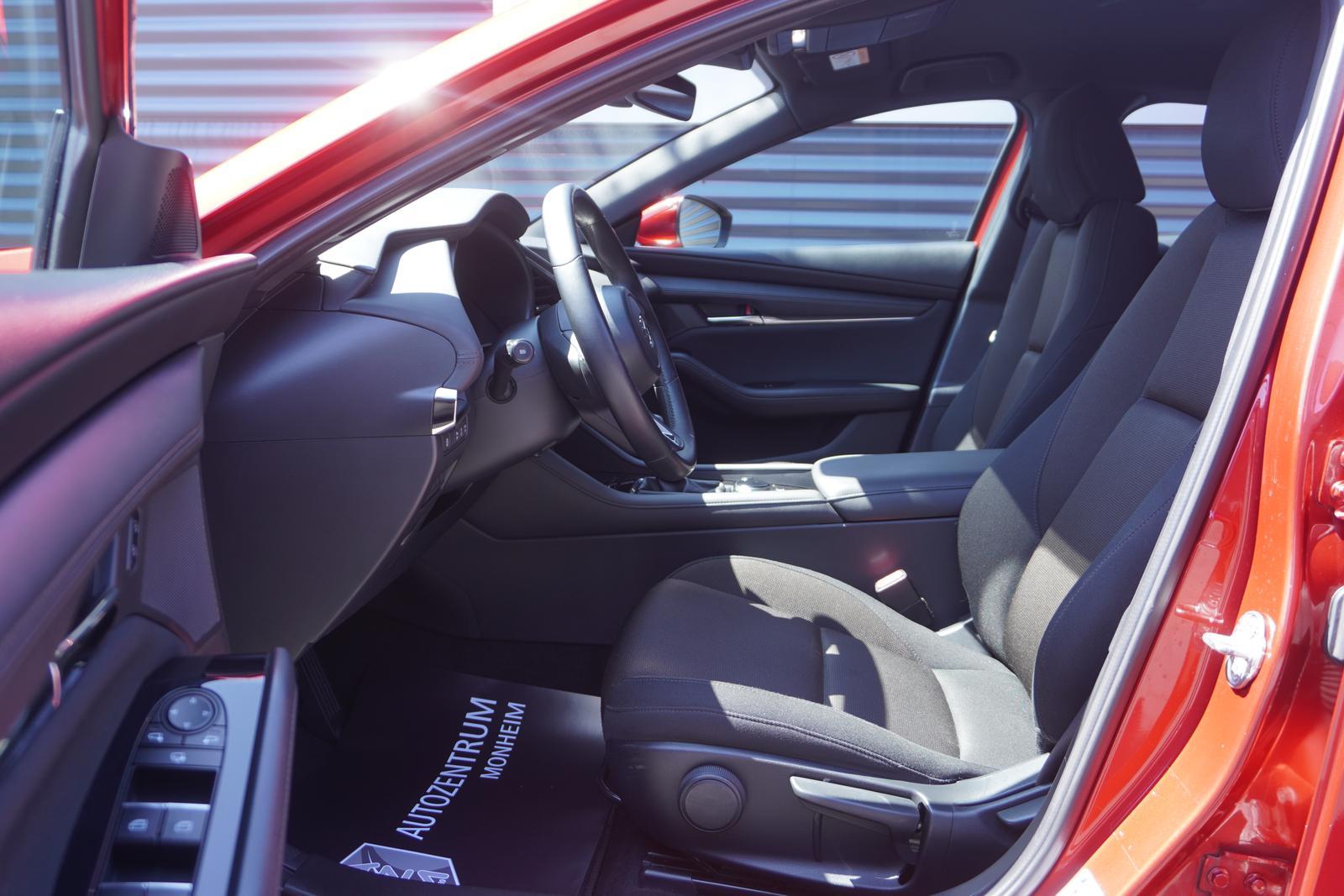 Mazda 3 AUTOMATIK|HEAD-UP|KAMERA|LED|ACC|APPLE|NAVI