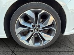 Renault Megane IV 1.2 TCe 130 Energy GT-Line