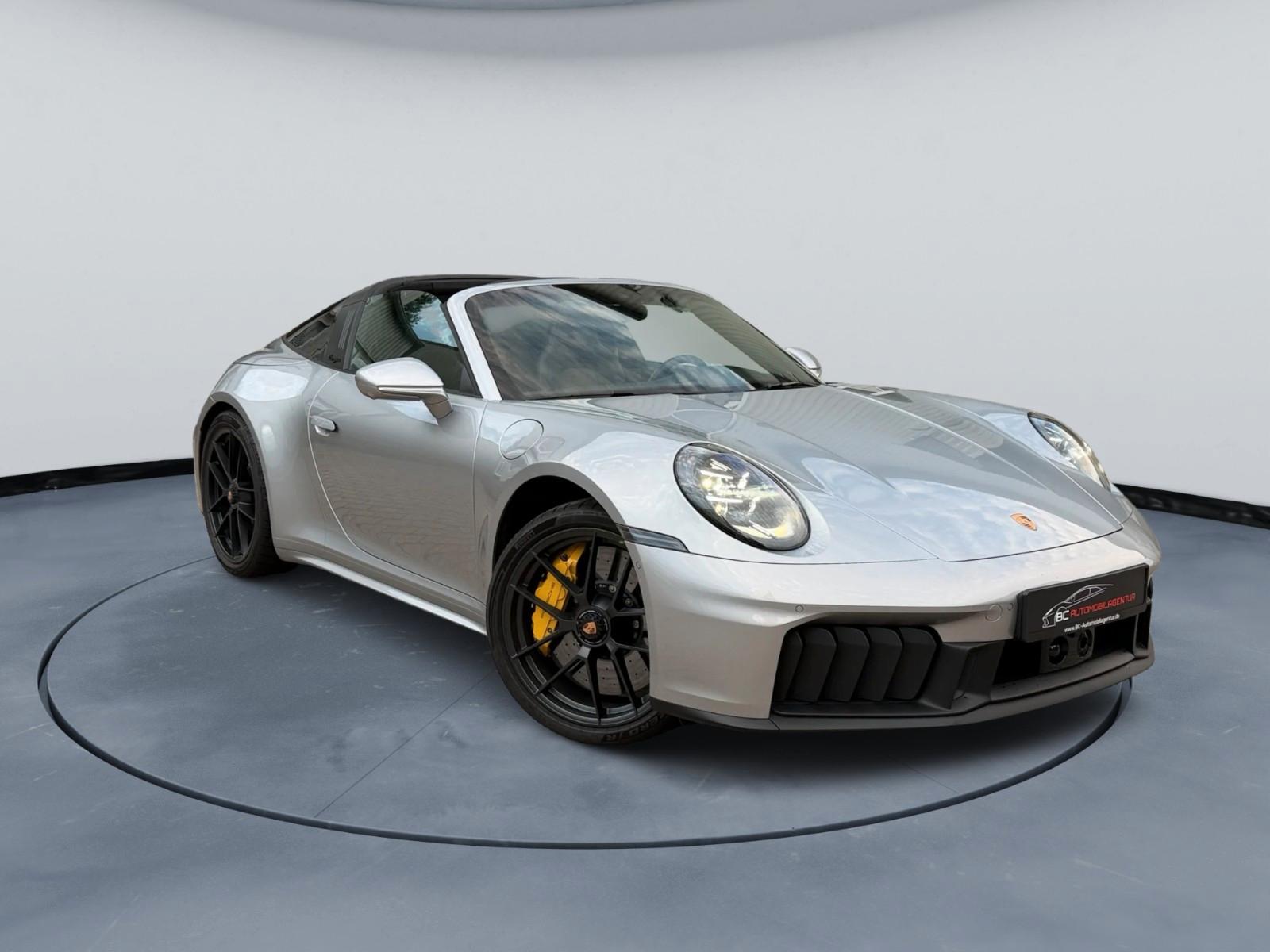 Porsche .2 911 Targa 4 GTS T-Hybrid BURMESTER PCCB LIFT