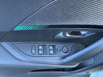 Peugeot 2008 Elektro Allure Pack